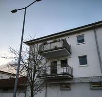 Schöne Zweizimmerwohnung mit Balkon und EBK im 1.OG in Kochstedt - Dessau-Roßlau