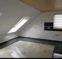 Helle, große Mietwohnung in Schiffweiler