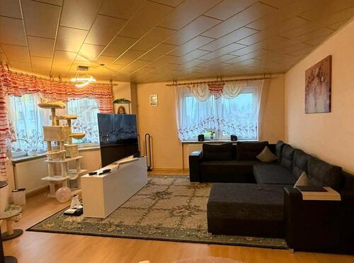 Foto - 5-Zimmer-Wohnung - 1.100,00&nbsp;EUR Kaltmiete, ca.&nbsp; 140,00&nbsp;m&sup2;