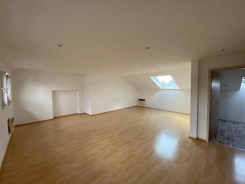 Foto - 2 Zimmer Dachgeschoßwohnung zur Miete in Mörlenbach
