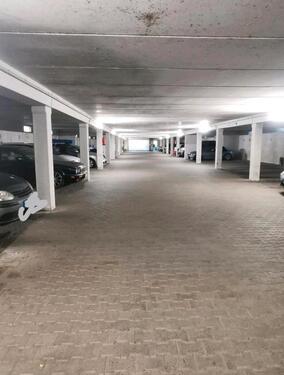 Foto - Garagenplatz - 60,00&nbsp;EUR Miete,