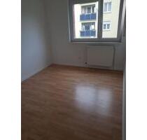 1 -WG Zimmer +Balkon in 2er WG zur vermieten - Stuttgart Bad Cannstatt