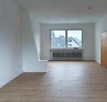 Sofort bezugsbereit: Wunderschöne, lichtduchflutete Wohnung im ruhigen Wohnhaus - Radevormwald