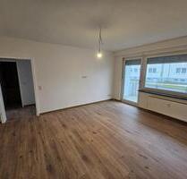 Frisch sanierte Erdgeschosswohnung mit Garage, Balkon und Kaminanschluss in Marsberg Essentho