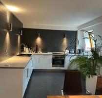2-Raum-Dachgeschoßwohnung - 1.030,00&nbsp;EUR Kaltmiete, ca.&nbsp; 71,00&nbsp;m&sup2; in Leipzig (PLZ: 04229) Altwest