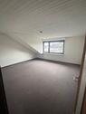Foto - 3-Zimmer-DG-Wohnung, 70 m², zentral & ruhig