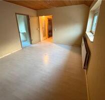 Wohnung 2 ZKB ca. 75qm mit EBK nahe Klinikum OL zu vermieten - Oldenburg Kreyenbrück