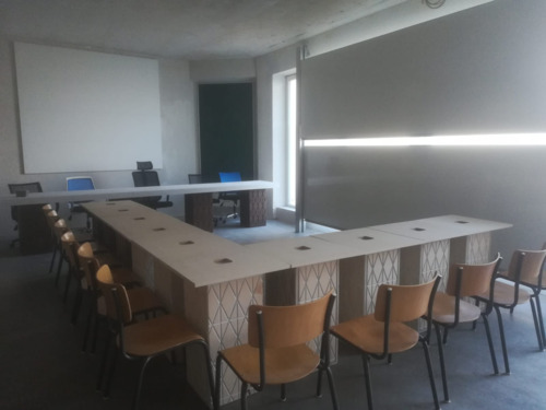 Foto - Kursraum -Gewerberaum - 44,00 EUR Kaltmiete,