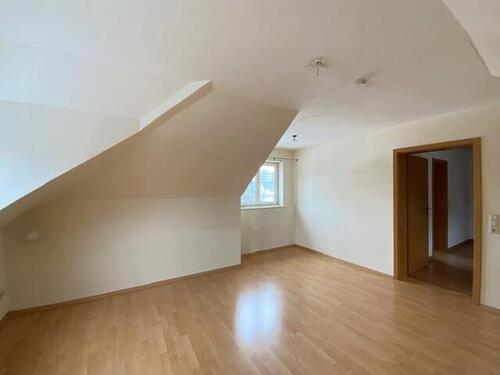 Foto - 2 Zimmer Dachgeschoßwohnung in Kahla