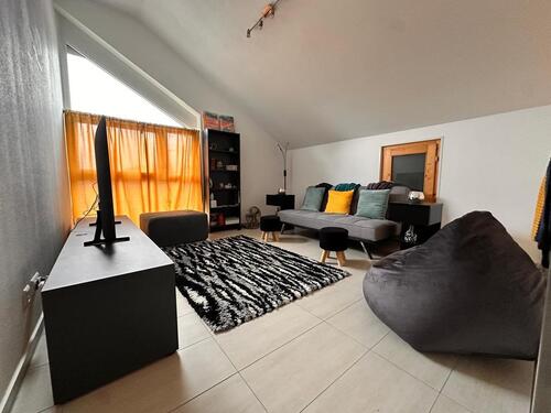 Foto - 6 Zimmer Doppelhaushälfte zur Miete in Mehlingen