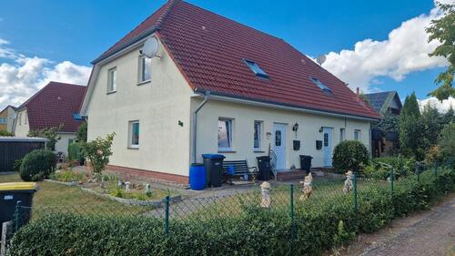 Foto - 4 Moderne Doppelhaushälften in der Sternberger Seenlandschaft