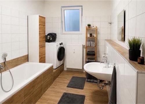 Foto - Schöne 2-Zimmer-Wohnung mit Carport und mehreren Stellplätzen