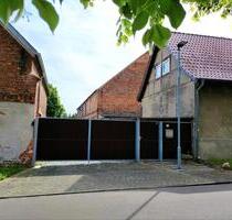 Haus mit grossem Grundstück in Stegelitz bei Möckern zu verkaufen
