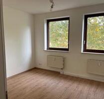 Helle 3-Zimmer Wohnung mit Balkon im 2. OG - Leipzig Ost