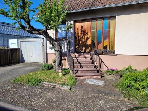 Foto - Einfamilienhaus in Hammelburg - 180.000,00&nbsp;EUR Kaufpreis, ca.&nbsp; 120,00&nbsp;m&sup2;