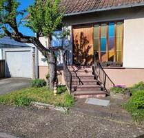 Einfamilienhaus in Hammelburg - 180.000,00&nbsp;EUR Kaufpreis, ca.&nbsp; 120,00&nbsp;m&sup2; in Hammelburg (PLZ: 97762)