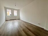 Foto - Schöne 2-Zimmer-Wohnung mit großer Küche!