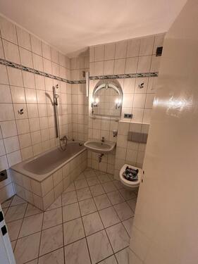 Foto - 4 Zimmer Wohnung - 1.077,00&nbsp;EUR Kaltmiete, ca.&nbsp; 98,00&nbsp;m&sup2;