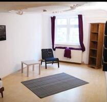 1 WG Zimmer - 700,00&nbsp;EUR Kaltmiete, ca.&nbsp; 25,00&nbsp;m&sup2; in Leutkirch im Allgäu (PLZ: 88299)