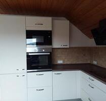 Wohnung im 1.OG neue renoviert, neue Einbauküche, + Waschbeckenschränke im Bad - Haßmersheim