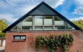 Foto - 1 Zimmer mit Kochecke u. Bad, komplette Fensterfront, 32 qm