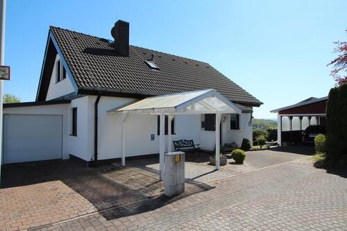 Foto - Einfamilienhaus mit viel Platz in Top Randlage Provisionsfrei