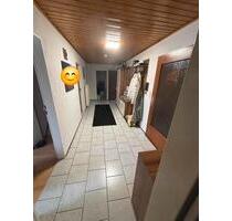 Mietwohnung - 600,00&nbsp;EUR Kaltmiete, ca.&nbsp; 92,00&nbsp;m&sup2; in Volkmarsen (PLZ: 34471)