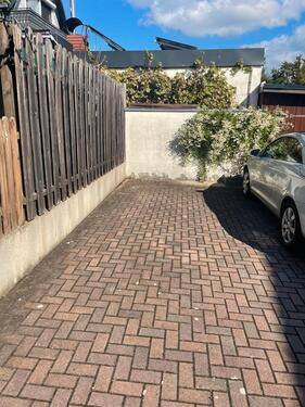 Foto - PKW Stellplatz - 30,00 EUR Miete,