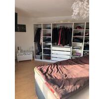 Großzügige 2 Raumwohnung mit großem Balkon - Gera Debschwitz