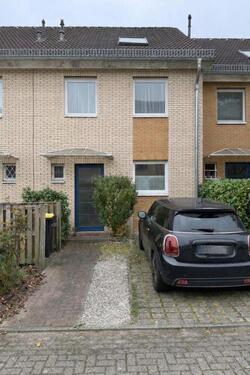 Foto - Reihenhaus mit 5 Zimmern und Außenstellplatz in Kleinmachnow