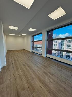 Foto - Work Different: 236 m² Büro im Erstbezug, jung & stylish – 13 Min. zum Alex