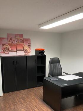 Foto - Kfz WerkstattHalle mit Büro und WC