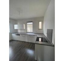 3 Zimmer Wohnung zu vermieten. - 1.050,00&nbsp;EUR Kaltmiete, ca.&nbsp; 120,00&nbsp;m&sup2; in Aalen (PLZ: 73430)