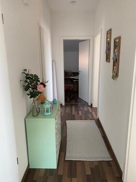 Foto - Großzügige 3 Zimmer Wohnung in ruhiger Lage