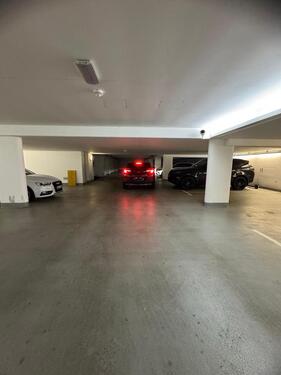 Foto - Tiefgaragenstellplatz im Diplomatenpark Berlin