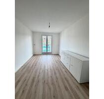 Helle Sanierte 2-Zimmer-Wohnung in Düsseldorf City