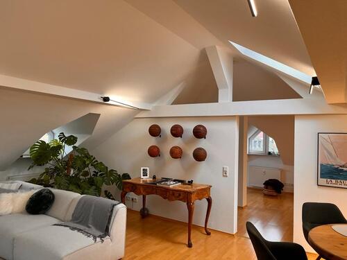 Foto - 2 Zimmer Dachgeschoßwohnung zur Miete in Eltville am Rhein