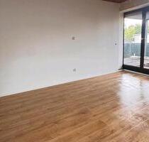 Lichtdurchflutete 3-Zimmer-Wohnung (84 m²) mit großem Balkon - Bünde