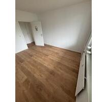 Moderne 2-Zimmer-Wohnung mit Balkon in Laatzen