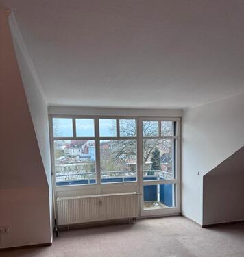 Foto - Attraktive 3-Zimmer-Wohnung mit Tiefgarage, Balkon - Jeetzeblick