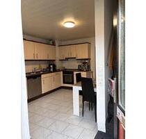 Reihenhaus - Haus ohne Makler - 250.000,00&nbsp;EUR Kaufpreis, ca.&nbsp; 100,00&nbsp;m&sup2; in Kiel (PLZ: 24147) Elmschenhagen