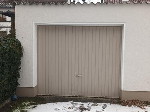 Foto - Haus & Garage - 100,00&nbsp;EUR Miete,