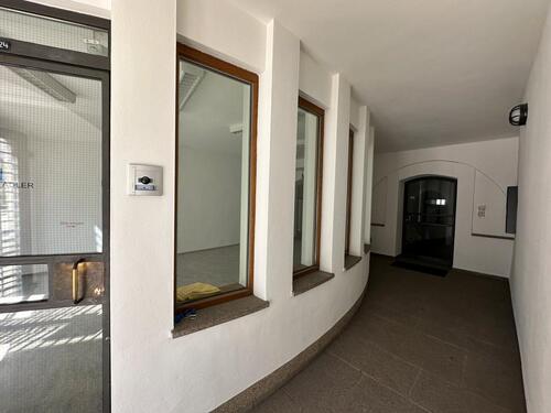 Foto - Hochwertig kernsanierte Gewerbeeinheit mit Galerie & Terrasse am Stadtplatz in Neustadt