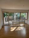 Foto - Bezugsfreie 4,5-Zi.-Wohnung mit Terrasse & Tiefgarage – im Grünen