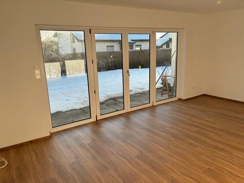 Foto - Einfamilienhaus freistehend - 1.014,00&nbsp;EUR Kaltmiete, ca.&nbsp; 106,00&nbsp;m&sup2;