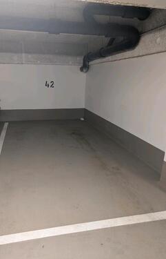 Foto - Tiefgaragenstellplatz Else-Rosenfeld-Str.