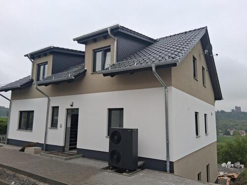 Foto - Wohnen in der Natur, 5RW, Stellplätze, Terasse + Balkon