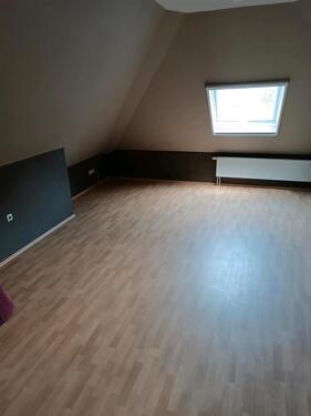 Foto - Schöne Oberwohnung mit seperaten Eingang