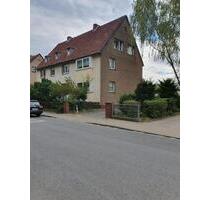 Garbsen-6-Fam-Haus-Garagen-BJ 1960-KP-695000 € v. Privat