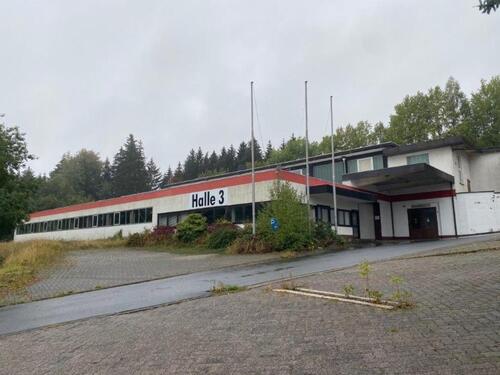 Foto - Halle f. Lager, Depot, Produktion mit Büroflächen